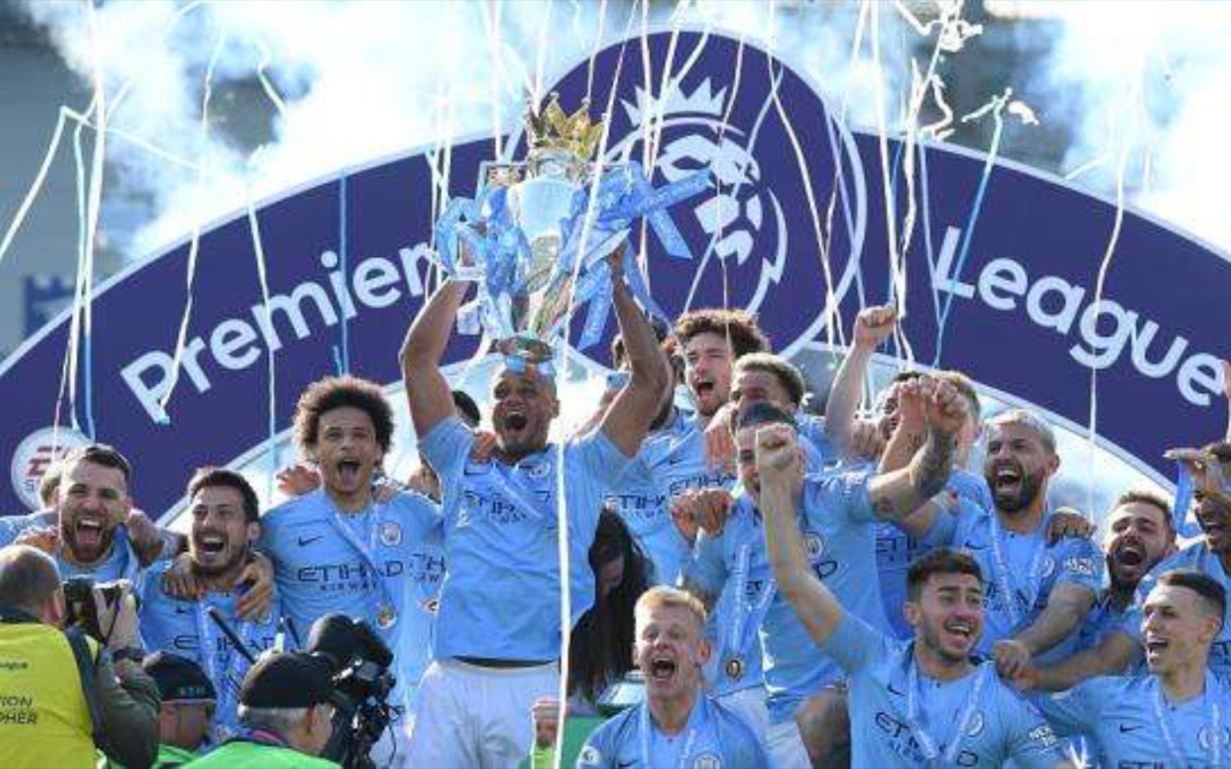 提出了许多 提出了许多